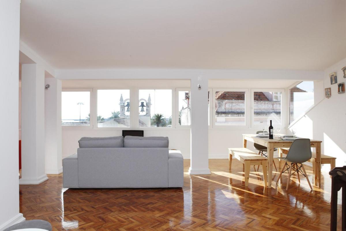 Cascais Downtown Apartment With Sea View Екстериор снимка
