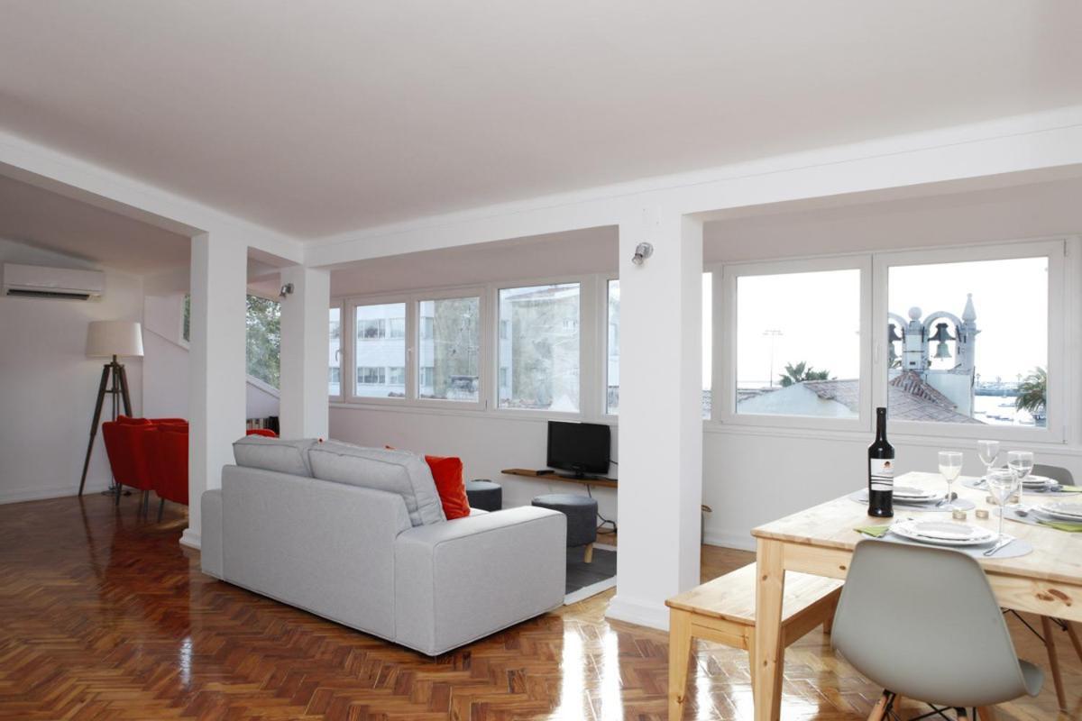 Cascais Downtown Apartment With Sea View Екстериор снимка